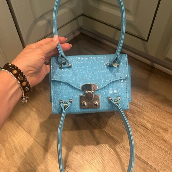 tru brand aqua blue Crocodile-Embossed style Women's box bag - Picture 13 of 14